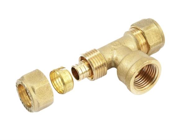 Raccordo Tee 3 Dadi Femmina Polietilene Reticolato D.18x1/2x18